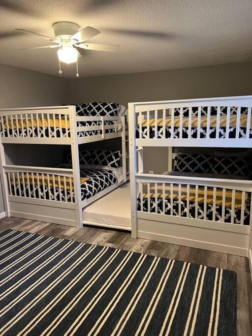 Pocono Paradise - 3 Bedroom 3 And Half Bathroom Townhouse Tannersville Buitenkant foto
