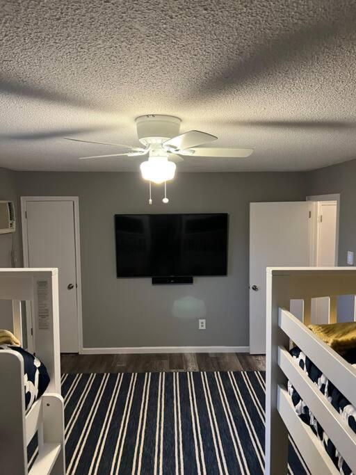 Pocono Paradise - 3 Bedroom 3 And Half Bathroom Townhouse Tannersville Buitenkant foto