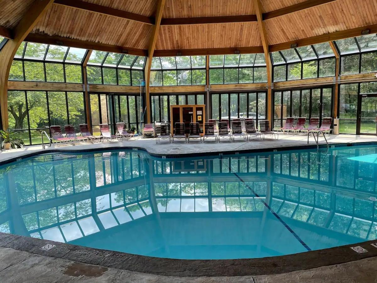 Pocono Paradise - 3 Bedroom 3 And Half Bathroom Townhouse Tannersville Buitenkant foto